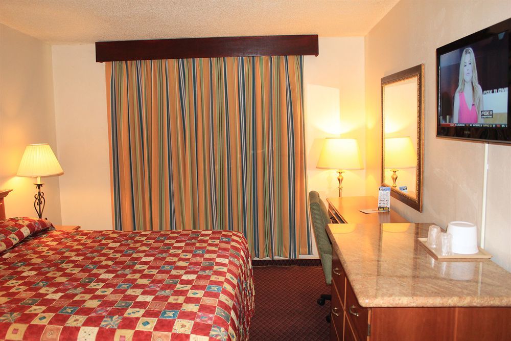 Grand Inn Fullerton Buitenkant foto
